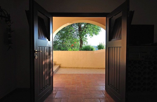Sveti Martin Villa | Stunning private villa with WIFI, hot tub, private pool, A/C, TV, terrace, panoramic view, parking