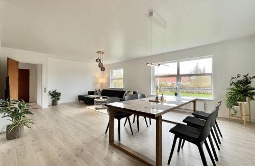Pedersker Villa | Stunning & Renovated 130sqm Villa only 5 min by car from sandy beaches