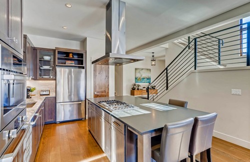Fairmount On The River House | Stunning retreat on the shores of the Blue River, minutes from Breckenridge