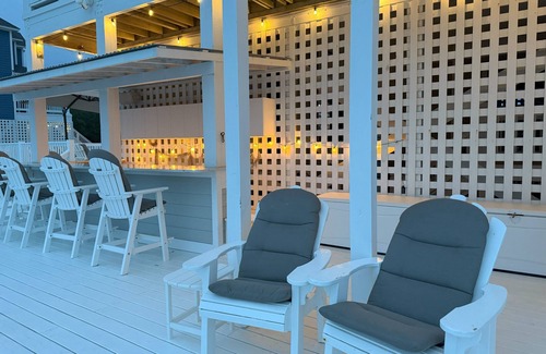 Buxton House | Stunning Sound Views ~ Gorgeous Home ~ Perfect Outdoor Space