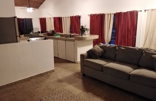 Big Creek House | STUNNING SPACIOUS 4 BDRM 2 BA BEACH HOUSE