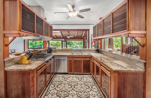 Princeville House | Stunning Tri-level Villa - Outdoor Lava Rock Shower w/Lanai