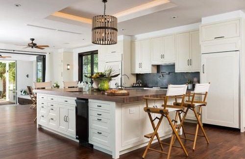 Leeward Settlement Villa | Stunning two level colonial styled villa on the beach