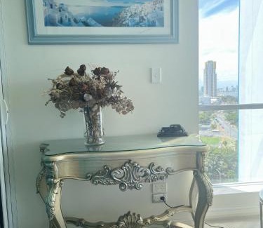 Southport Apartment | Stunning view close to everything