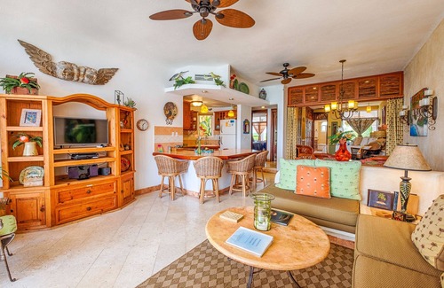 Akumal Condo | Stunning view of Half Moon Bay in this upscale condo! Pool, AC and WiFi!