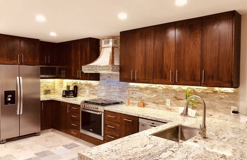 South Shore Hotel Area Condo | Stunning Views. Find Your Paradise