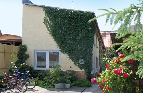 Garz/Rugen House | Stunning villa for 4 people with WIFI, TV and terrace