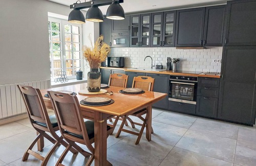 Plurien House | Stunning villa for 3 guests with WIFI, TV and patio