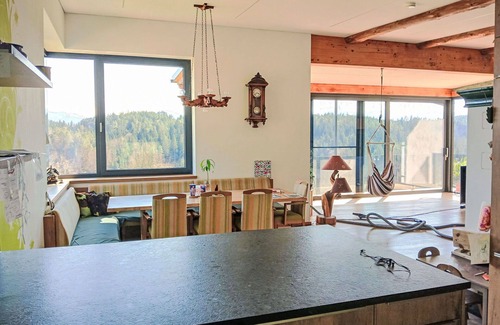 Techelsberg am Worther See Villa | Stunning villa for 7 guests with WIFI, TV and terrace