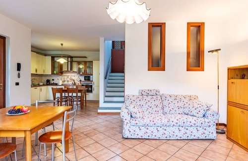Arizzano House | Stunning villa for 5 people with WIFI, TV and balcony