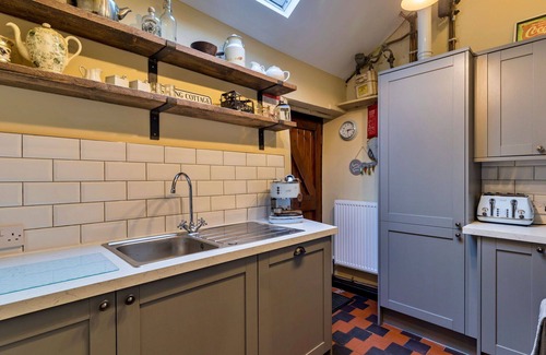 Tunstall House | Stunning villa for 6 people with WIFI
