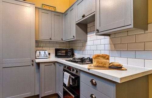 Tunstall House | Stunning villa for 6 people with WIFI