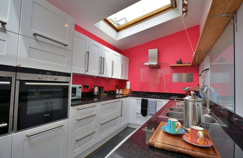 Cawsand House | Stunning villa for 6 people with WIFI, terrace and pets allowed