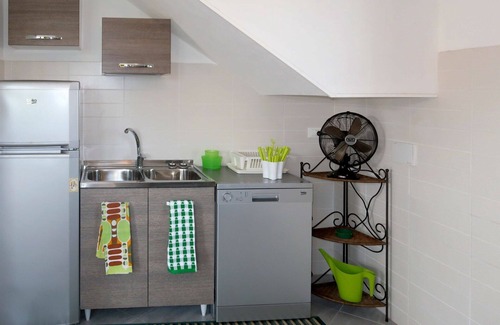 Albenga House | Stunning villa for 6 people with WIFI, TV, terrace and parking