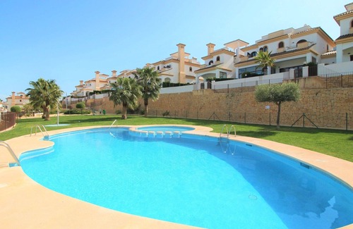 Polop House | Stunning villa for 6 people with pool, A/C, WIFI, TV, patio and panoramic view