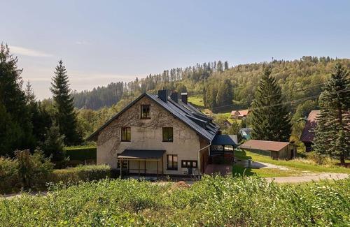 Cerny Dul Villa | Stunning villa for 8 guests with WIFI and TV