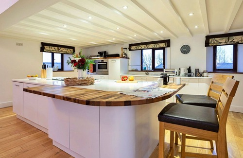 Bretherdale House | Stunning villa for 10 people with WIFI and TV