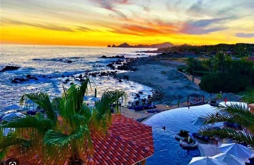 El Tezal Villa | Stunning Villa, views of the Sea of Cortez, private balconies and private pool.