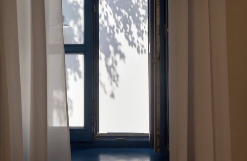 Athens City Centre Villa | Stunning Villa steps away from the Acropolis
