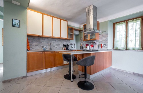 Gottasecca House | Stunning villa with hot tub, WIFI, TV, patio, pets allowed, panoramic view and parking