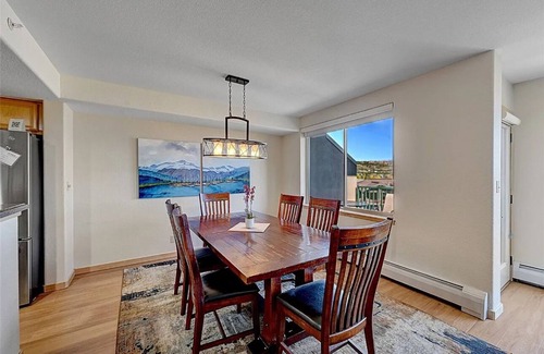 Frisco Condo | Stunning Vista at Alpine Buzz