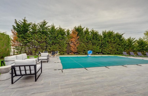 Westhampton Beach House | Stunning Westhampton Beach Home with Private Pool