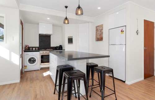 Tauranga South House | Styley on Briarley Unit 1
