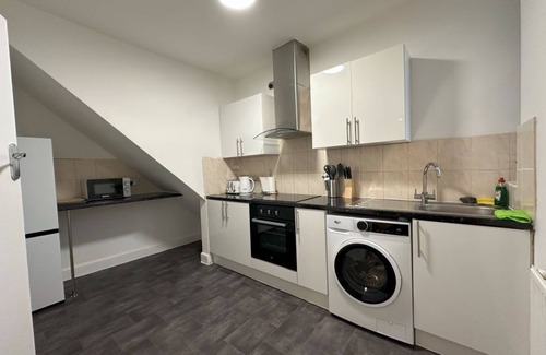 Woolwich Riverside Apartment | Stylish 1-Bedroom apartment 3 minutes from Elizabeth Line