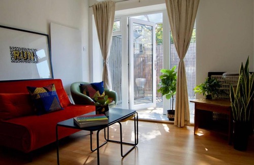 Deptford Apartment | Stylish 1 Bedroom Flat in Deptford