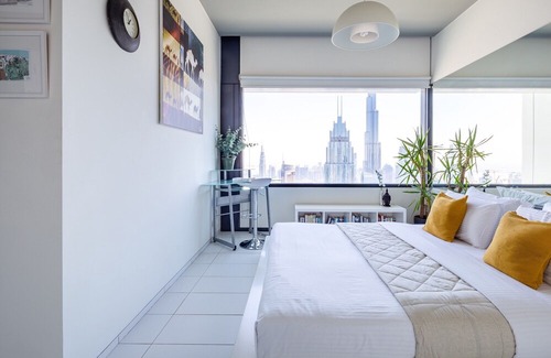 DIFC Apartment | Stylish 1BR in DIFC With Burj Khalifa Views
