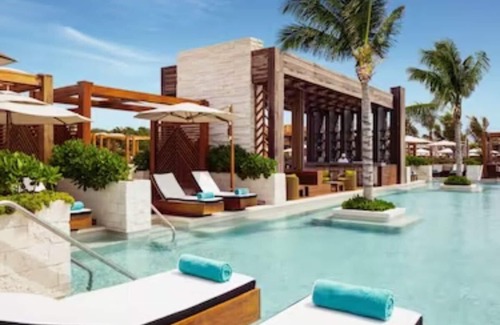 Villa Juarez Condo | Stylish 2 bedroom 2 bathroom Condo with jacuzzi and pool on terrace.
