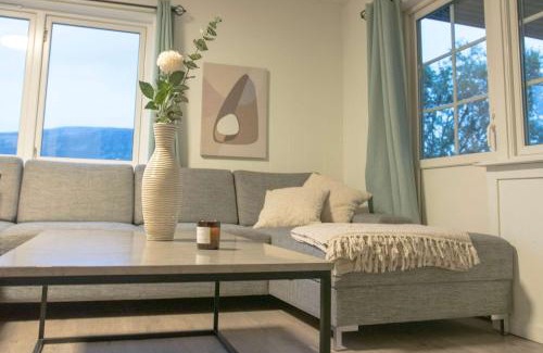 Tromso Apartment | Stylish 2BR Stay in the Heart of Tromso