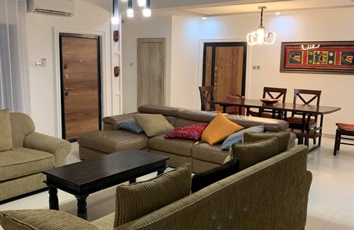 Ikoyi Apartment | Stylish 3 Bedroom Apartment next door to Wheatbaker Hotel in Old Ikoyi, Lagos