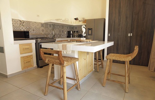 San Luis Talpa House | Stylish 4BR Amatecampo Beach Getaway -Perfect for Families and Special moments