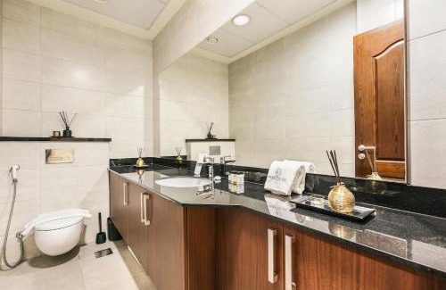 Discovery Gardens Apartment | Stylish 4BR Family Villa Easy Access to Dubai Marina & Expo City