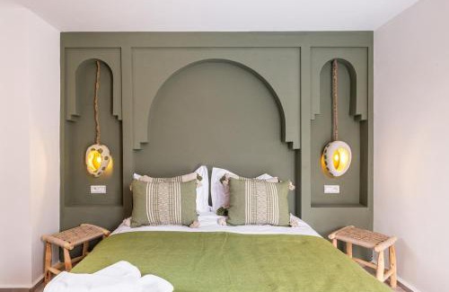 Mechouar-Kasbah Villa | Stylish and Exclusive Riad Saada with Pool and free Breakfast