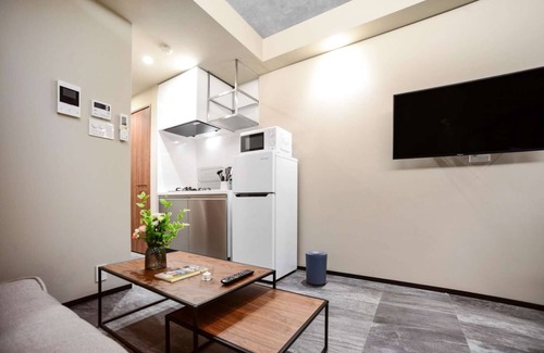 Higashiazabu Apartment | Stylish and homey space! // Alt Stay Azabudai 301