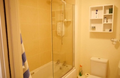 Newhaven Apartment | Stylish and modern 2 bedroom flat