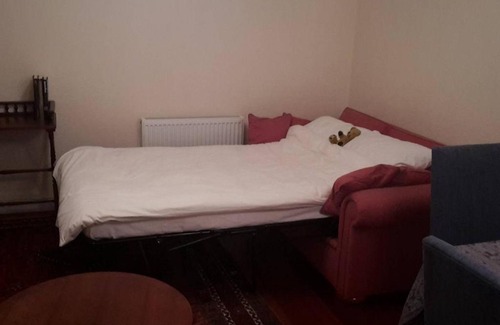 Newhaven Apartment | Stylish and modern 2 bedroom flat