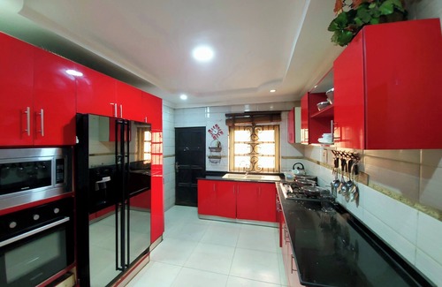 Abuja Apartment | Stylish and Spacious 3Bed Flat ShortLet Apartment
