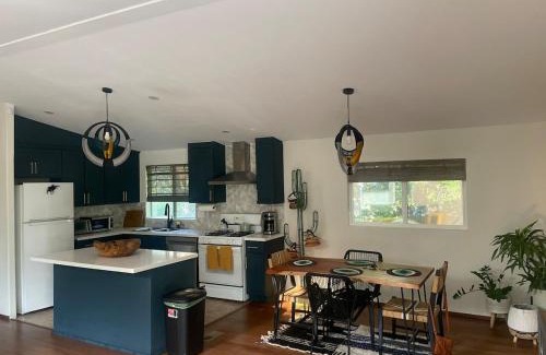 Val Verde House | Stylish and tranquil Castaic home on half acre