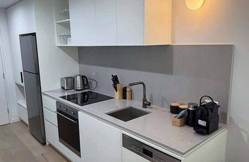 Reid Apartment | Stylish Apartment in Canberra CBD