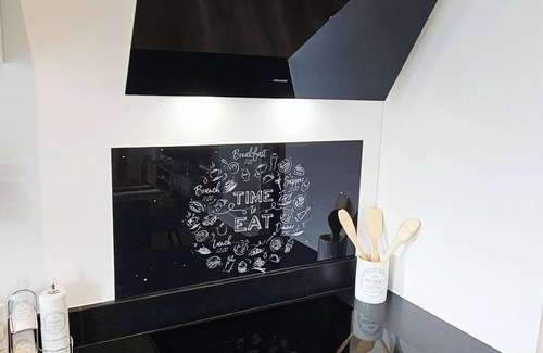 Plauen Apartment | Stylish attic in the top city of Plauen suitable for groups