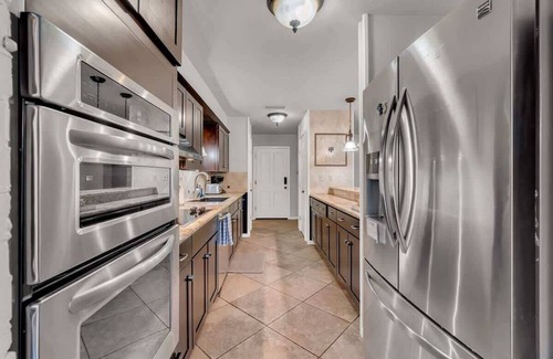 Riverside House | Stylish Austin Escape | Pool | Yard | Sleeps 20