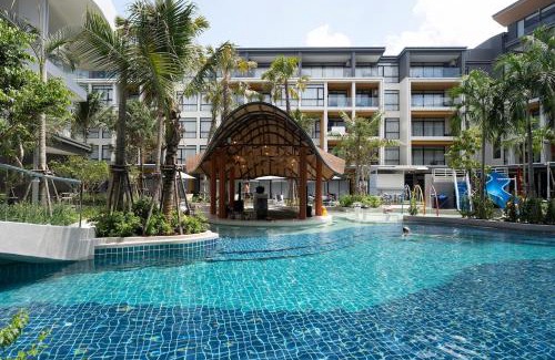 Sa Khu Apartment | Stylish Beachfront 2BR Flat