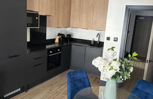 Borehamwood Apartment | Stylish Borehamwood 1-Bedroom Flat
