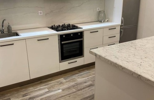 Kutaisi Apartment | Stylish Comfort in the Heart of the City – Khedi House Apartments