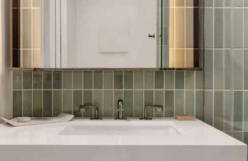 Tenderloin Hotel | Stylish & Comfortable Stay in the Heart of Downtown San Francisco