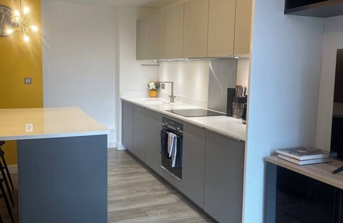 Convention Quarter Apartment | Stylish & Comfy 1-Bed Apartment in Central Birmingham