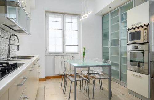 Bullona Apartment | Stylish condo garibaldi sempione 85m2 - self check-in